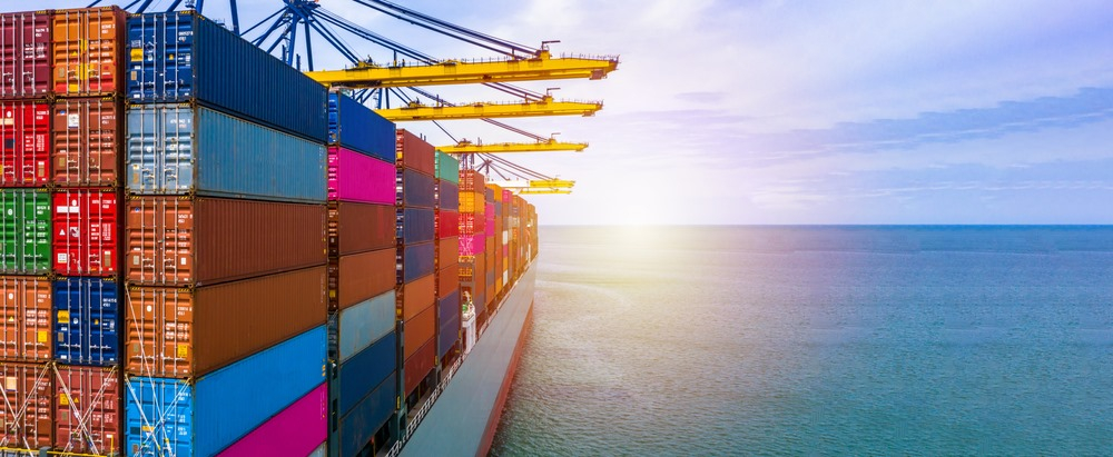 Governo Brasileiro exclui taxa de portos reduzindo custos de importação